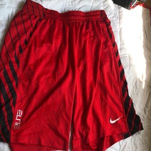 Men’s Nike Elite Shorts